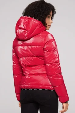Damen CAMP DAVID & SOCCX Glänzende Steppjacke mit Samt-Optik clear red