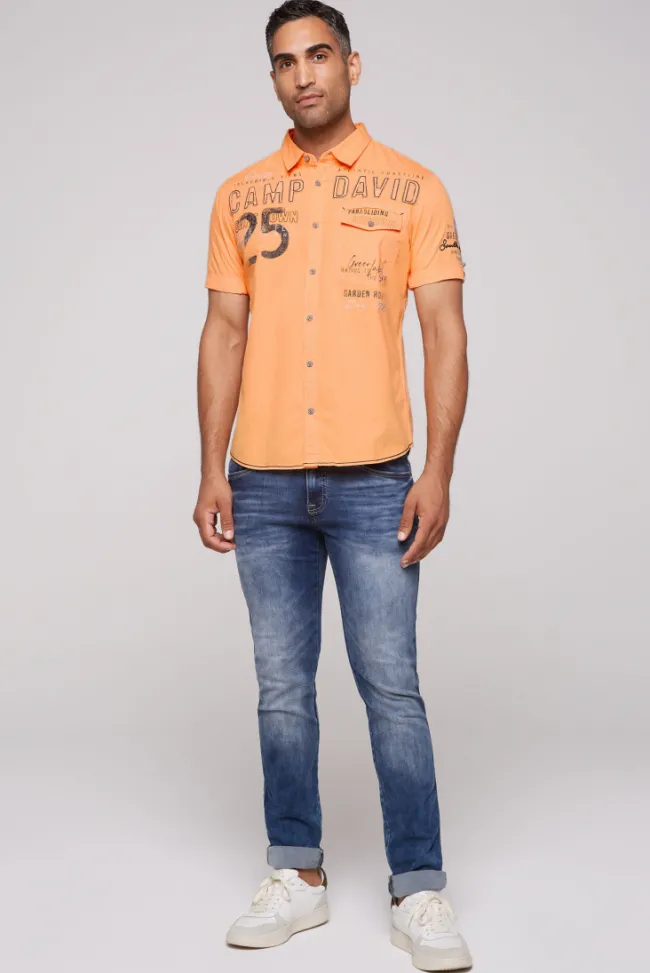 Herren CAMP DAVID & SOCCX Kurzarmhemd mit Logo-Applikationen sunrise orange