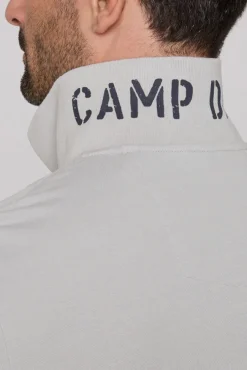 Herren CAMP DAVID & SOCCX Kurzarmpolo aus Pikee mit Label Print cozy blue
