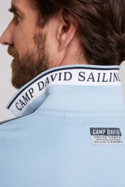 Herren CAMP DAVID & SOCCX Kurzarmpolo Pikee mit Logo Artworks summer blue