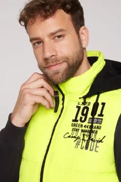 Herren CAMP DAVID & SOCCX Outdoorweste mit abtrennbarer Sweatkapuze neon kiwi