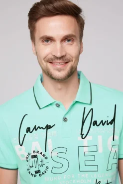 Herren CAMP DAVID & SOCCX Poloshirt aus Pikee mit Rubber Print flash aqua | M