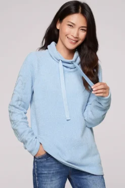 Damen CAMP DAVID & SOCCX Rollkragenpullover in Chenillestrick mit Logo Prints cozy blue