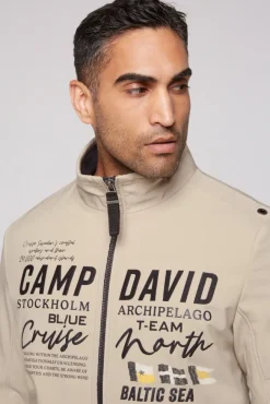 Herren CAMP DAVID & SOCCX Softshelljacke im Blouson-Stil mit Artworks neutral beige