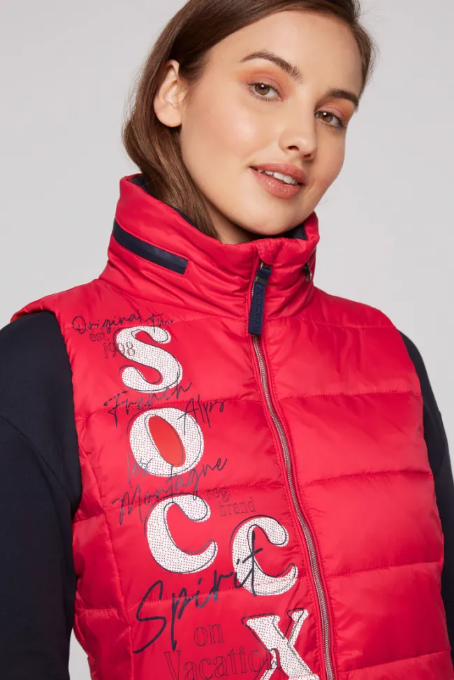 Damen CAMP DAVID & SOCCX Steppweste mit Kapuze im Stehkragen clear red