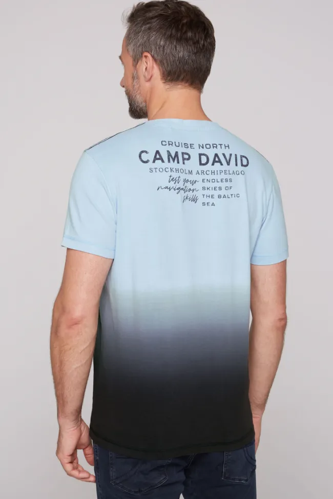 Herren CAMP DAVID & SOCCX T-Shirt Dip Dye mit senkrechtem Logo Artwork