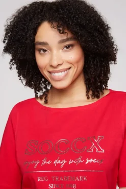 Damen CAMP DAVID & SOCCX T-Shirt mit U-Bootausschnitt und Print clear red