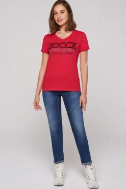 Damen CAMP DAVID & SOCCX T-Shirt mit V-Ausschnitt und Glitter Print clear red